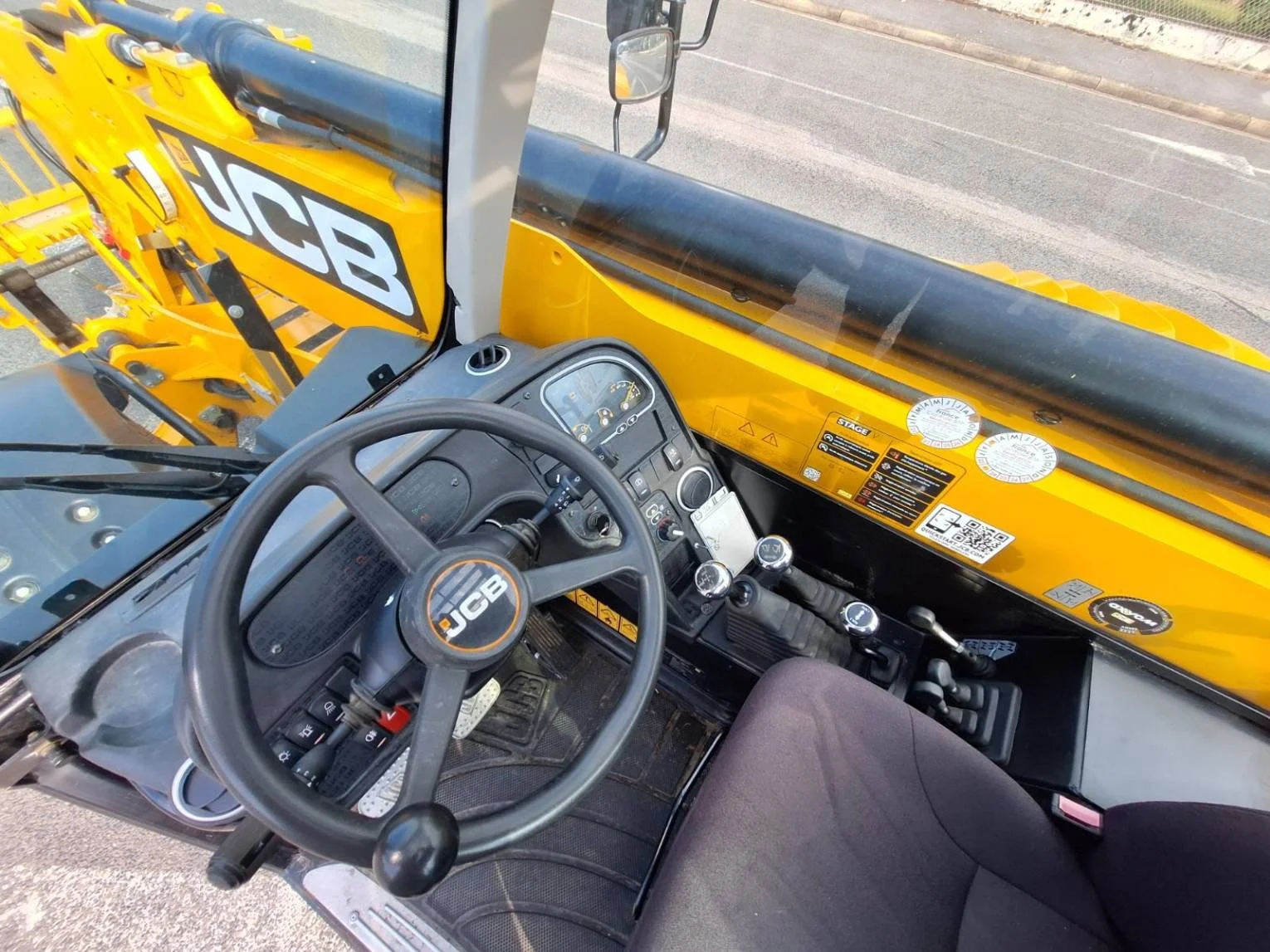 2020 – JCB  540 180